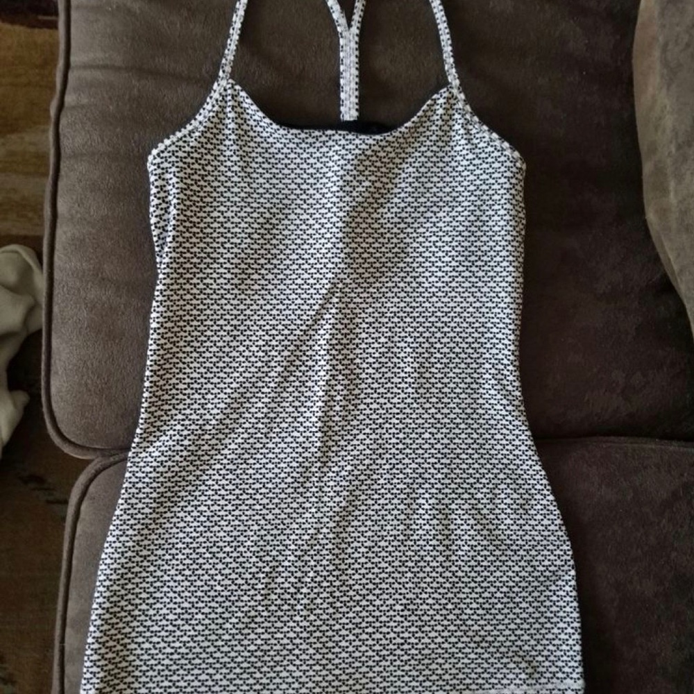 Lululemon Power Y Tank 10